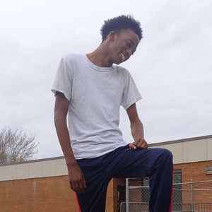 Meet your Posher, Jackson